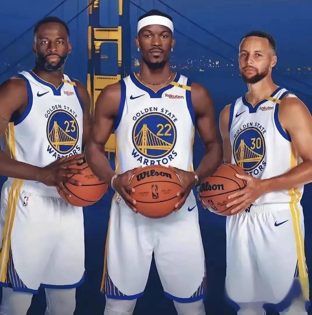 围绕比赛落 围绕比赛落